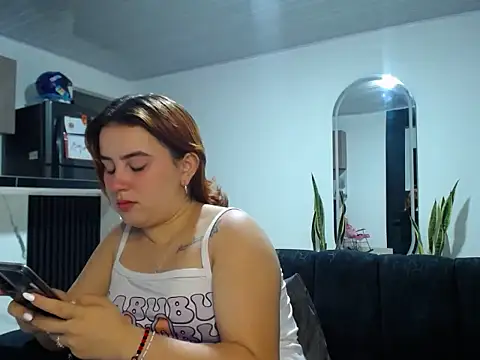 sweet bella 29 online show from 05/20/26, 03:03