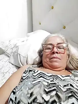 Snapshot of chanelsexx chatting on 06/11/26, 12:24 chanelsexx online show from 06/11/26, 12:24