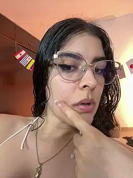 Snapshot of _Niah chatting on 06/21/26, 12:38 Niah online show from 06/21/26, 12:38