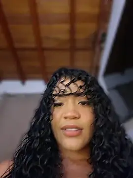 Alondra1810 online show from 05/24/26, 09:58