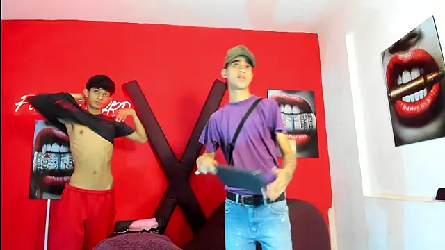 TWINKS BOYSX online show from 05/09/26, 01:31