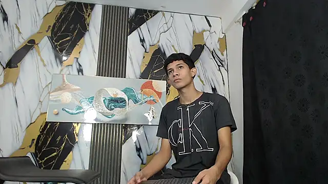 TWINKS BOYSX online show from 05/30/26, 01:17
