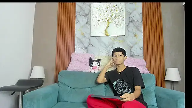 TWINKS BOYSX online show from 06/03/26, 01:12