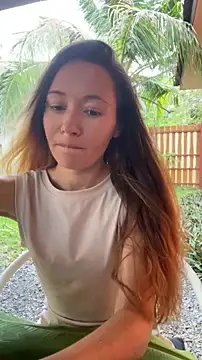 Mini girl do it better online show from 05/16/26, 01:26
