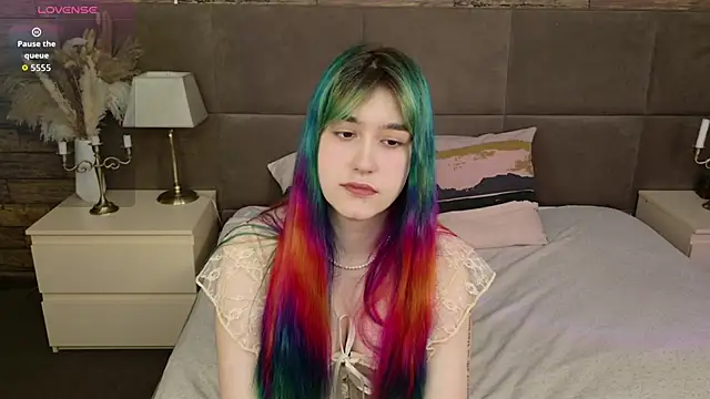 elsie fleur online show from 05/07/26, 05:33