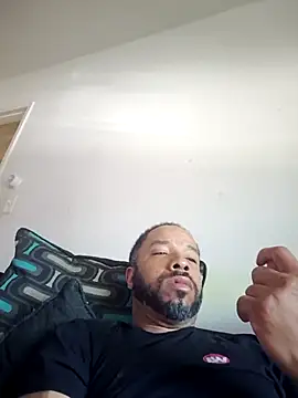 yoursexydaddy8181 online show from 06/04/26, 01:38