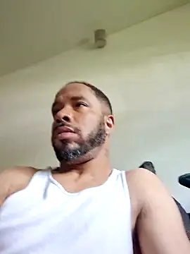 yoursexydaddy8181 online show from 05/30/26, 12:00