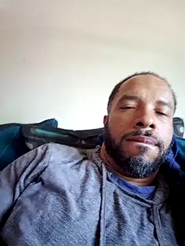 yoursexydaddy8181 online show from 05/31/26, 01:50
