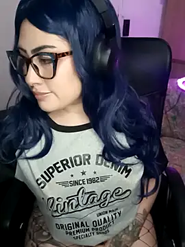 Julietta p  online show from 05/06/26, 12:14