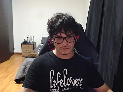 lilgothboy online show from 05/05/26, 05:32