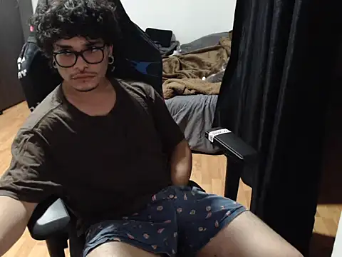 lilgothboy online show from 05/07/26, 07:45