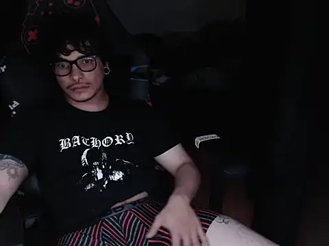 lilgothboy online show from 06/02/26, 05:51