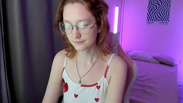 LunaTerry online show from 05/16/26, 10:36