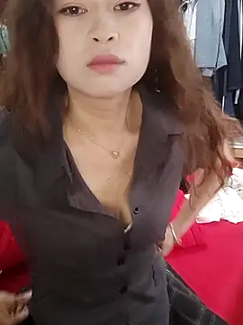 huiliu228 online show from 05/09/26, 12:03