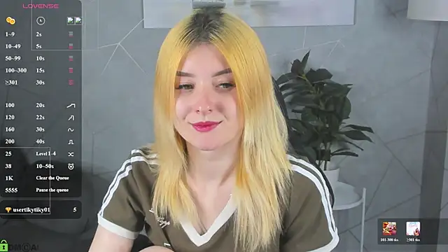 Diiana Daviis online show from 07/14/26, 02:00