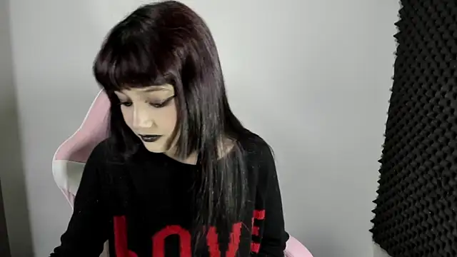 AnaisX0X0 online show from 05/22/26, 10:41