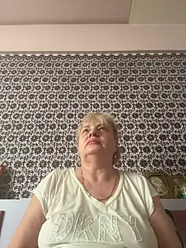 Snapshot of AnastasiaGrey777 chatting on 06/30/26, 05:29 AnastasiaGrey777 online show from 06/30/26, 05:29