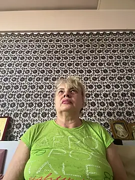 Snapshot of AnastasiaGrey777 chatting on 06/15/26, 05:29 AnastasiaGrey777 online show from 06/15/26, 05:29