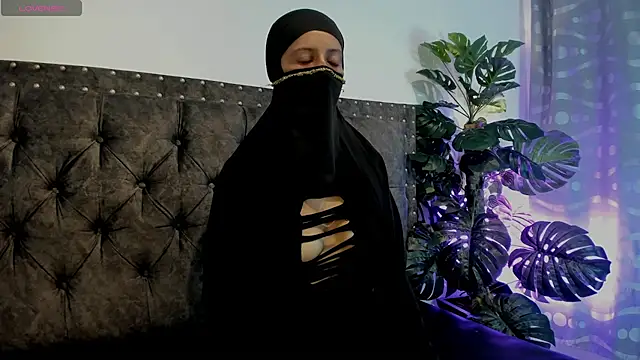 Anaan 01 online show from 05/28/26, 03:18