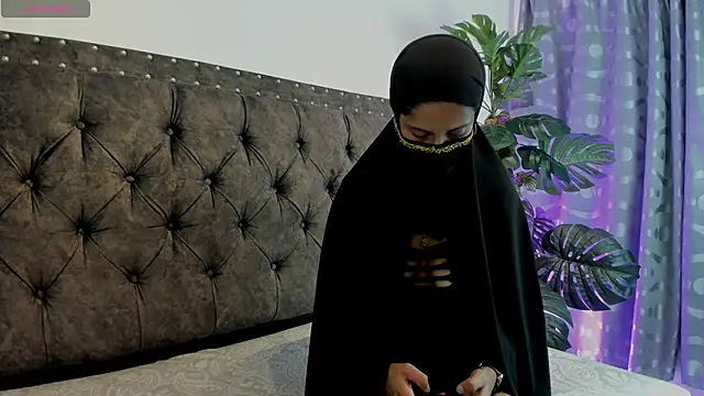 Anaan 01 online show from 05/19/26, 03:08