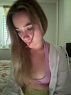 LillyStarr online show from 07/08/26, 11:44