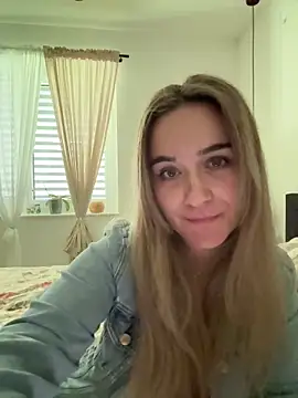 LillyStarr online show from 06/11/26, 08:44