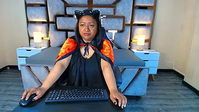 Rachell Carter online show from 05/06/26, 06:06