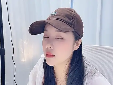 Qingqing19 online show from 05/08/26, 05:33