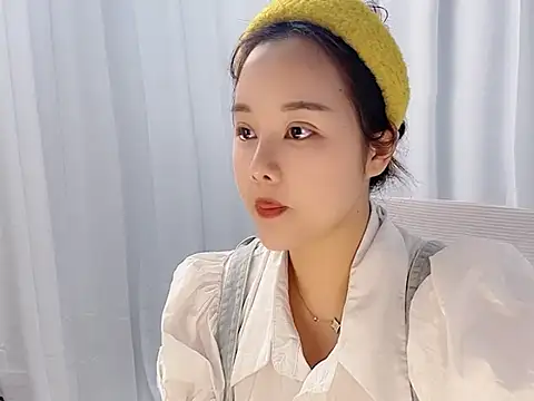 Qingqing19 online show from 05/11/26, 02:13