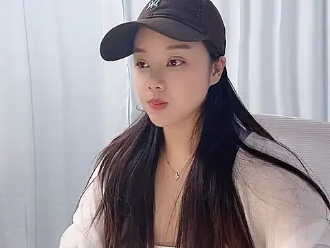 Qingqing19 online show from 05/10/26, 02:08
