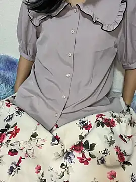 Snapshot of aya_chan00 chatting on 06/30/26, 10:43 aya chan00 online show from 06/30/26, 10:43