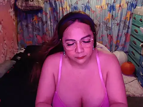TsMiia Curve online show from 06/26/26, 11:49