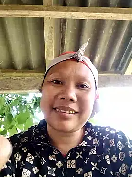 lustfulsister online show from 05/06/26, 05:22