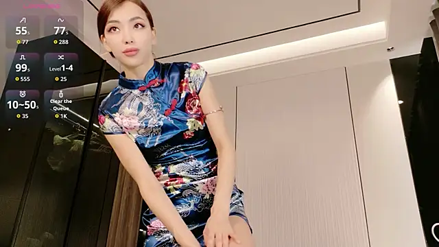 Snapshot of nyxxfire chatting on 06/18/26, 04:33 nyxxfire online show from 06/18/26, 04:33