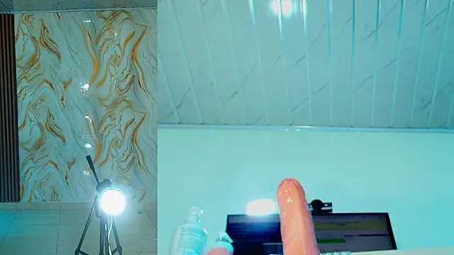 madison funny online show from 07/25/26, 06:36