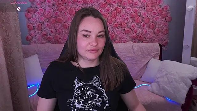DaisyMoonn online show from 05/06/26, 07:01