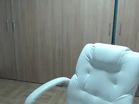 Haileey ross online show from 06/01/26, 11:54