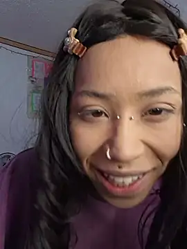 Snapshot of suky_fox chatting on 06/25/26, 05:07 suky fox online show from 06/25/26, 05:07