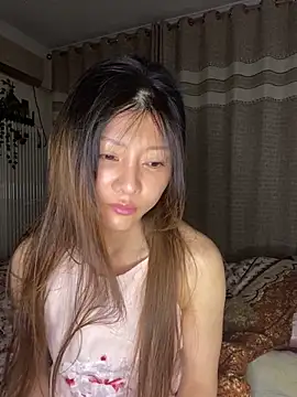 honeypeach666 online show from 05/06/26, 02:21