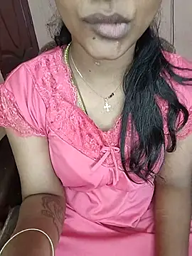 Snapshot of Tamil__Thara003 chatting on 07/30/26, 06:01 Tamil Thara003 online show from 07/30/26, 06:01