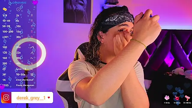 your lovee  online show from 05/06/26, 07:07