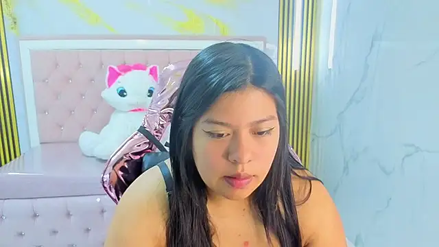 Snapshot of Isaa_s chatting on 06/07/26, 12:54 Isaa s online show from 06/07/26, 12:54