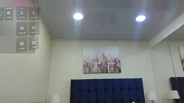 ValerieLyon  online show from 05/14/26, 09:01