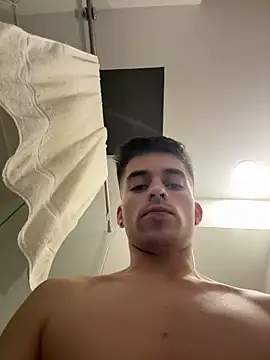Snapshot of jacob_ferrer chatting on 06/11/26, 12:32 jacob ferrer online show from 06/11/26, 12:32