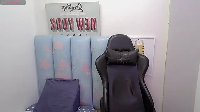 liam play online show from 06/15/26, 11:37
