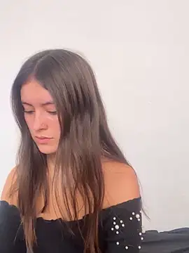 serenaa velvett online show from 05/23/26, 07:24