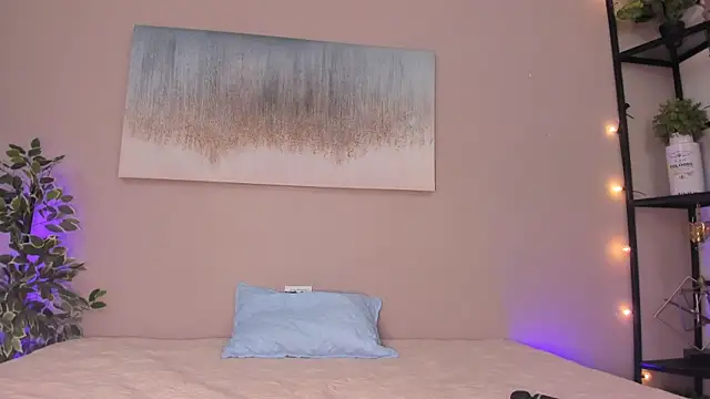 GabbyL0u online show from 06/30/26, 12:38