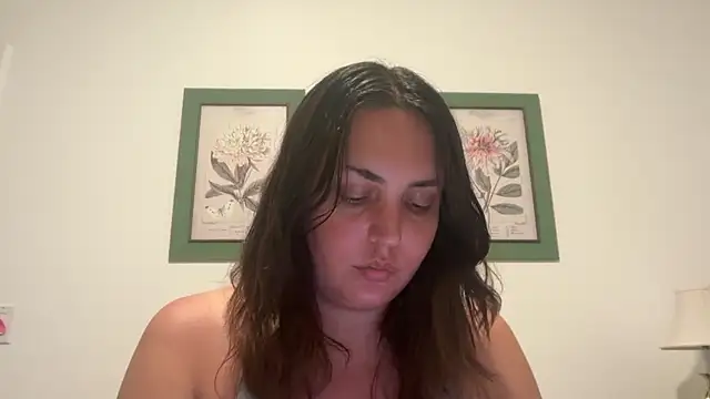 Anniehelen online show from 05/06/26, 12:03