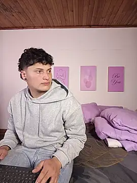 Wildseductor1 online show from 06/09/26, 09:27