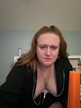 Kellilyn10 online show from 06/12/26, 03:15